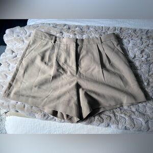Abercrombie and Fitch Beige Sloane Shorts